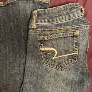 American eagle jeans